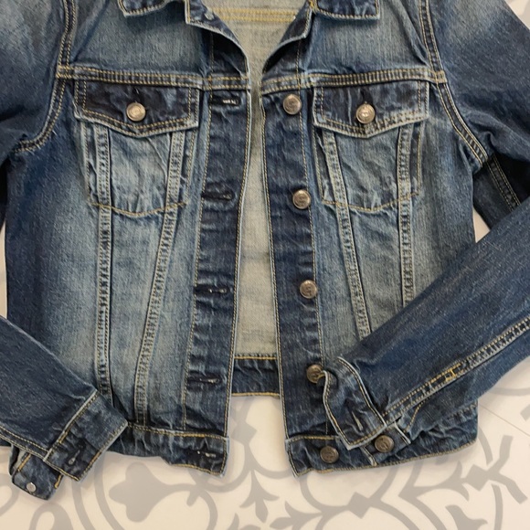 Jean jacket - Picture 3 of 4